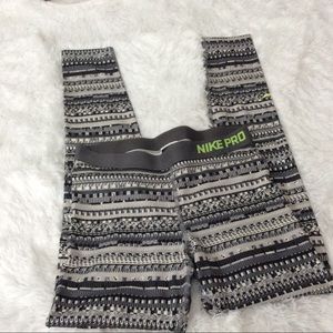 Nike Pro Leggings NEVER USED!